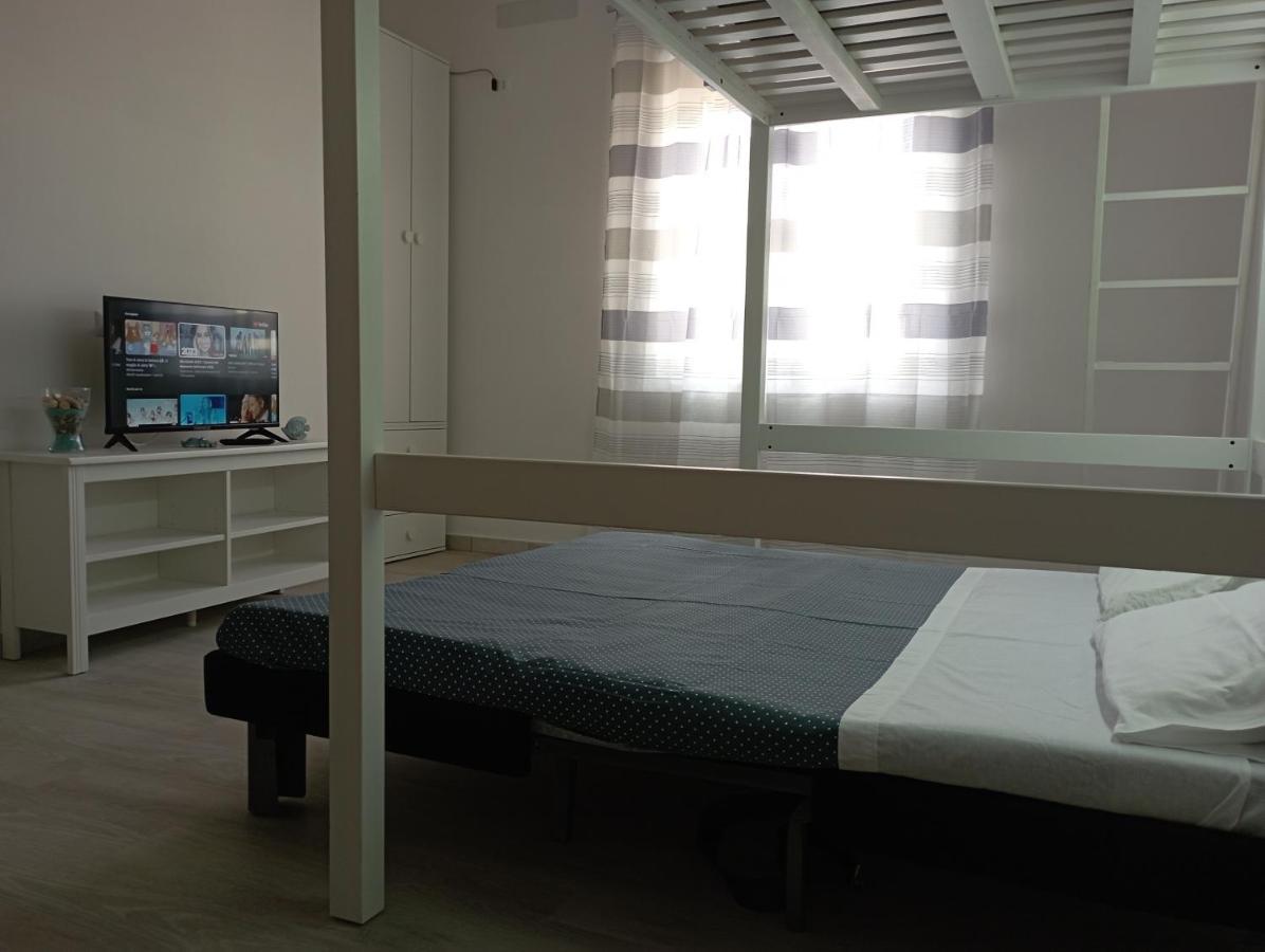 Casa Ingam - Mini Appartamento Sul Litorale Di Торре-дель-Греко Екстер'єр фото