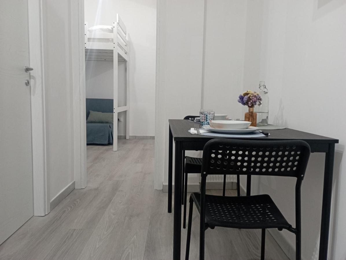 Casa Ingam - Mini Appartamento Sul Litorale Di Торре-дель-Греко Екстер'єр фото